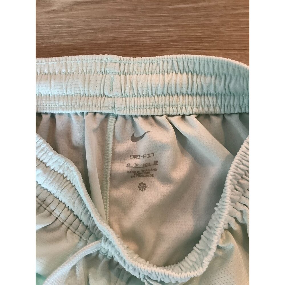 Nike Dri-FIT Fly Crossover Women's Light Blue Basketball Shorts Size XS - Picture 4 of 4